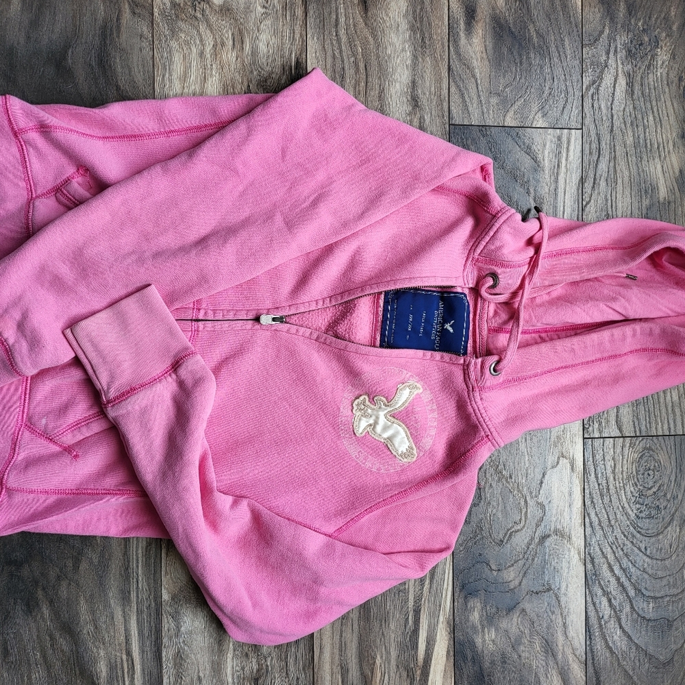 AE Zip Up - Picture 1 of 7